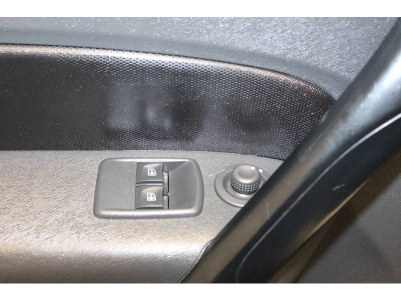 Photo 9 de l'offre de RENAULT Kangoo Express 1.5 DCI 90 ENERGY E6 EXTRA R-LINK à 8990€ chez Francepronet Car Center