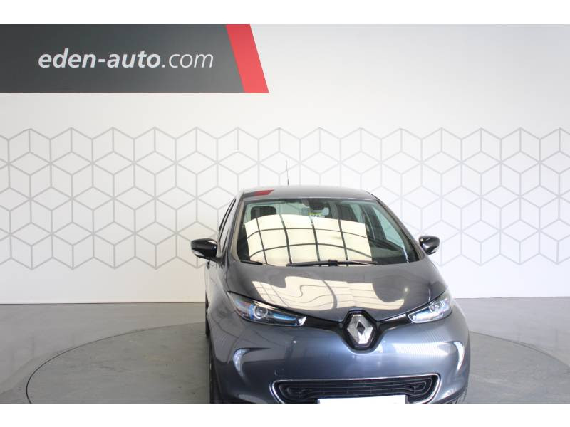 Photo 2 de l'offre de RENAULT Zoe Intens Charge Rapide Gamme 2017 à 11490€ chez Francepronet Car Center