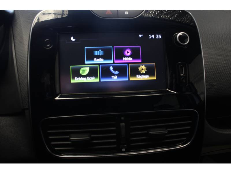 Photo 13 de l'offre de RENAULT Clio IV 1.2 16V 75 Limited à 9990€ chez Francepronet Car Center