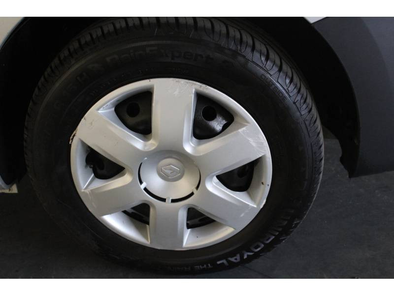 Photo 6 de l'offre de RENAULT Kangoo Express 1.5 DCI 90 ENERGY E6 EXTRA R-LINK à 8990€ chez Francepronet Car Center