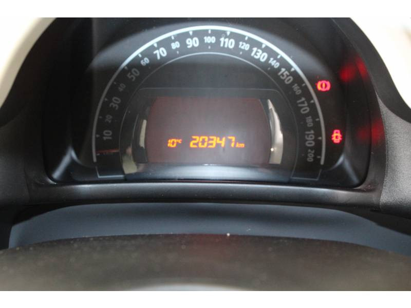 Photo 12 de l'offre de RENAULT Twingo III 1.0 SCe 70 E6C Zen à 8990€ chez Francepronet Car Center