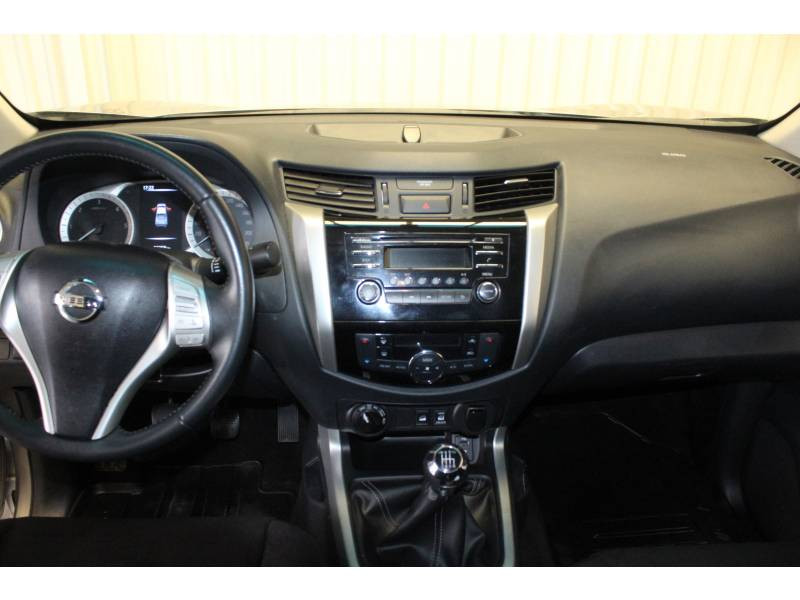 Photo 8 de l'offre de NISSAN Navara NP300 2.3 DCI 160 KING CAB OPTIMA à 23990€ chez Francepronet Car Center