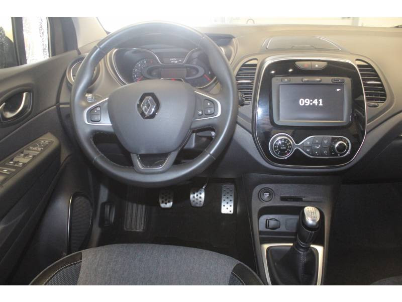 Photo 8 de l'offre de RENAULT Captur dCi 110 Energy Intens à 16990€ chez Francepronet Car Center