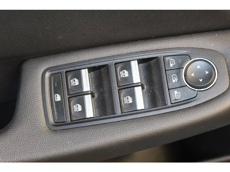 Photo 10 de l'offre de RENAULT Clio V TCe 100 Intens à 15990€ chez Francepronet Car Center