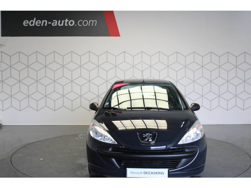 Photo 2 de l'offre de PEUGEOT 206+ 1.1e 60ch Urban à 5990€ chez Francepronet Car Center