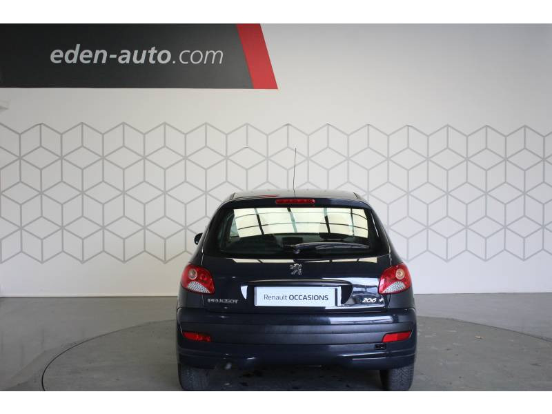 Photo 4 de l'offre de PEUGEOT 206+ 1.1e 60ch Urban à 5990€ chez Francepronet Car Center