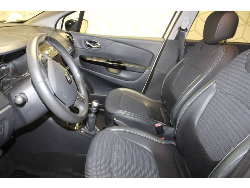 Photo 7 de l'offre de RENAULT Captur dCi 110 Energy Intens à 14990€ chez Francepronet Car Center