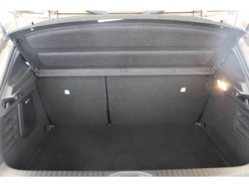 Photo 14 de l'offre de RENAULT Clio V TCe 100 Initiale Paris à 17990€ chez Francepronet Car Center