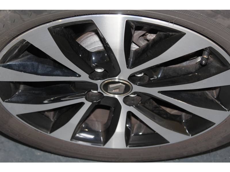 Photo 6 de l'offre de RENAULT Clio V Blue dCi 115 Intens à 18990€ chez Francepronet Car Center