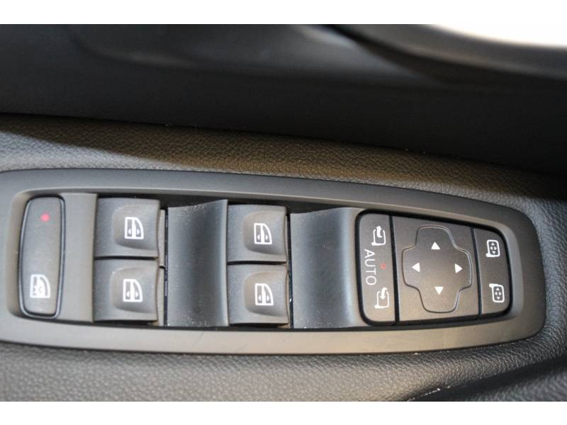 Photo 10 de l'offre de RENAULT Kadjar Blue dCi 115 EDC Intens à 22490€ chez Francepronet Car Center