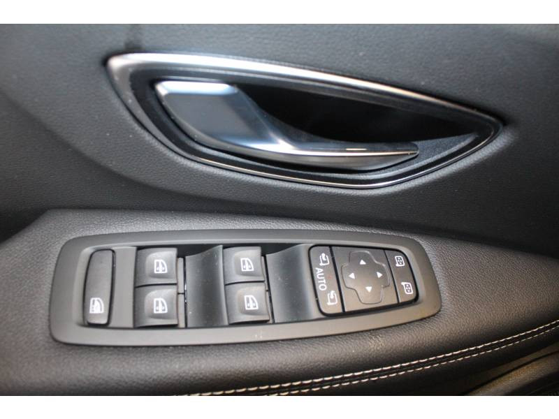 Photo 10 de l'offre de RENAULT Grand Scénic IV BUSINESS Blue dCi 120 EDC à 25490€ chez Francepronet Car Center