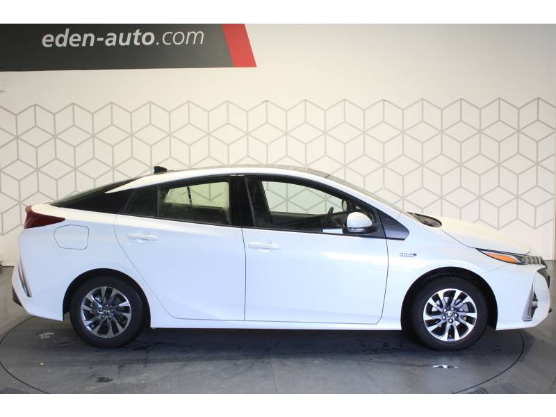 Photo 10 de l'offre de TOYOTA Prius HYBRIDE RECHARGEABLE Solar à 26490€ chez Francepronet Car Center