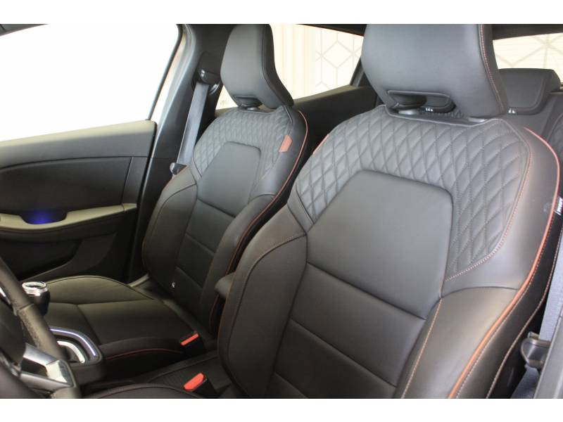 Photo 13 de l'offre de RENAULT Clio V TCe 100 Initiale Paris à 17990€ chez Francepronet Car Center