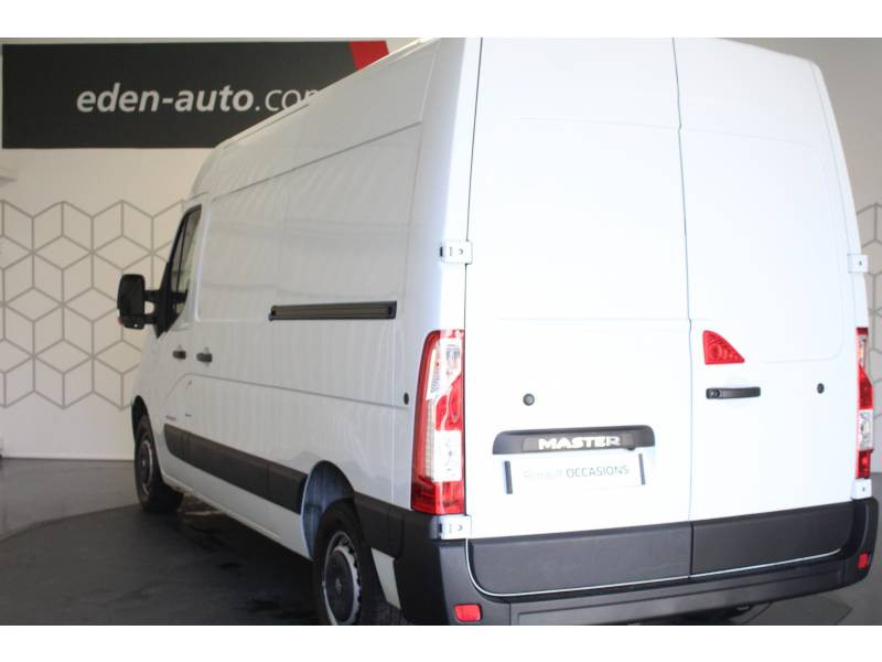 Photo 4 de l'offre de RENAULT Master FOURGON FGN L2H2 3.3t 2.3 dCi 170 ENERGY E6 BVR GRAND CONFORT à 20990€ chez Francepronet Car Center
