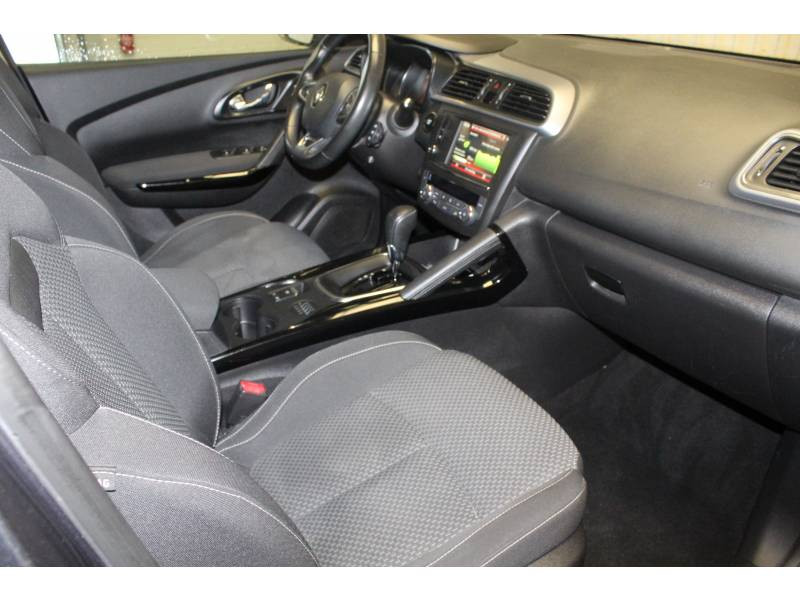 Photo 12 de l'offre de RENAULT Kadjar BUSINESS dCi 110 Energy eco² EDC à 15490€ chez Francepronet Car Center