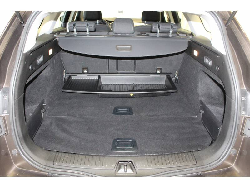 Photo 11 de l'offre de RENAULT Talisman Estate dCi 110 Energy ECO2 Zen EDC à 15990€ chez Francepronet Car Center