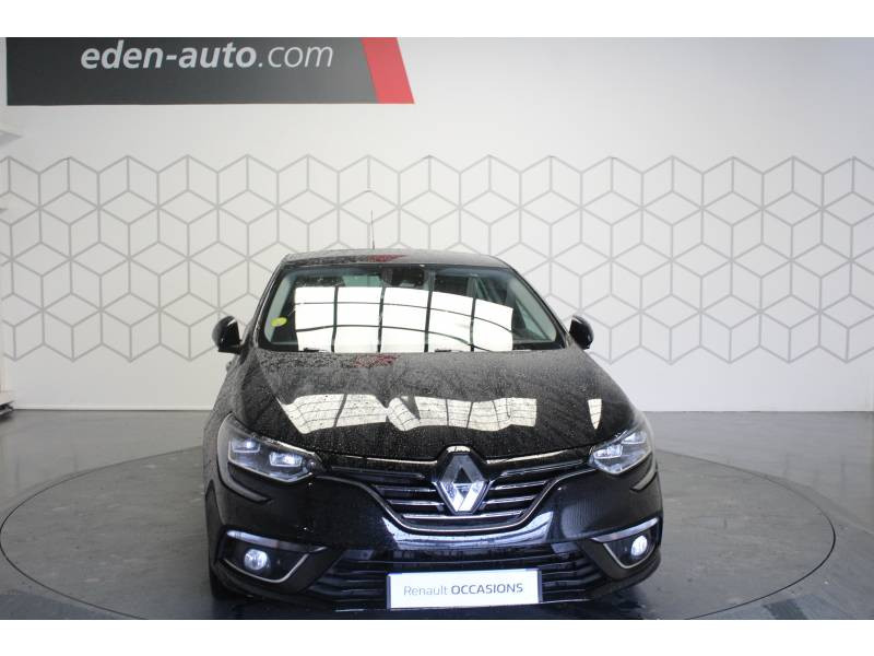 Photo 2 de l'offre de RENAULT Mégane IV BERLINE dCi 110 Energy EDC Intens à 15490€ chez Francepronet Car Center