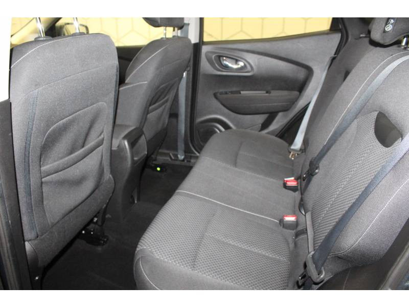 Photo 9 de l'offre de RENAULT Kadjar BUSINESS dCi 110 Energy eco² EDC à 15490€ chez Francepronet Car Center