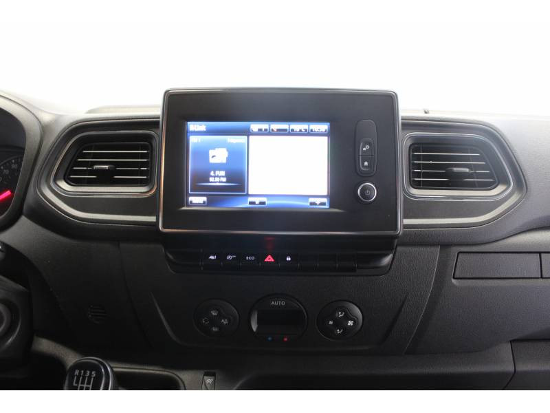 Photo 13 de l'offre de RENAULT Master CABINE APPROFONDIE CA TRAC F3500 L2H2 ENERGY DCI 180 GRAND CONFORT à 27990€ chez Francepronet Car Center