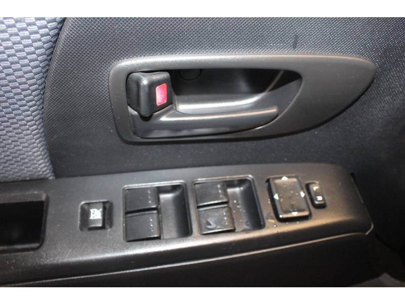 Photo 10 de l'offre de MAZDA 5 2.0 CD-MZR 110 7pl Harmonie à 6990€ chez Francepronet Car Center