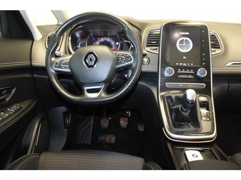 Photo 8 de l'offre de RENAULT Scénic IV TCe 140 FAP Intens à 22990€ chez Francepronet Car Center