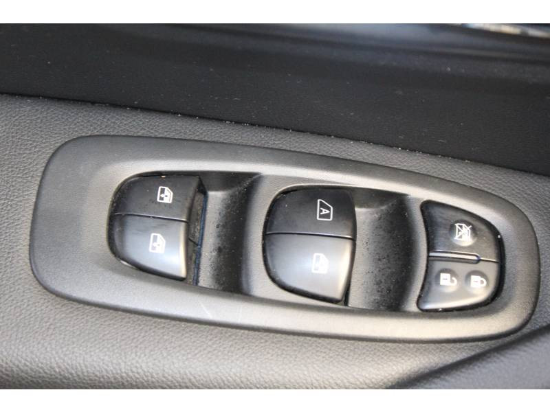 Photo 10 de l'offre de RENAULT Kadjar dCi 130 Energy Intens à 17990€ chez Francepronet Car Center