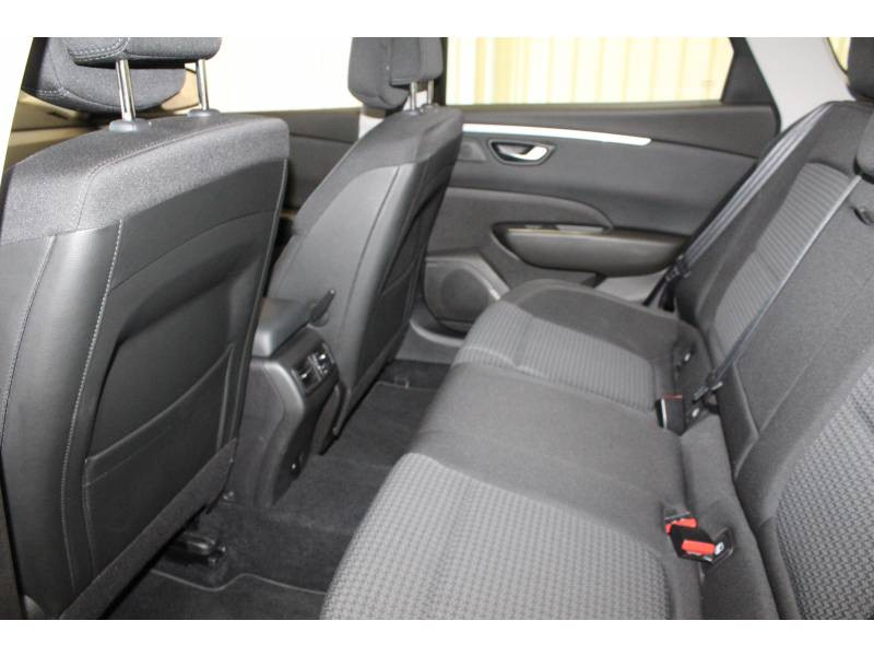 Photo 7 de l'offre de RENAULT Talisman ESTATE BUSINESS Blue dCi 150 à 17990€ chez Francepronet Car Center