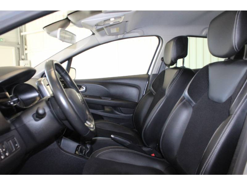 Photo 7 de l'offre de RENAULT Clio IV TCe 90 E6C Intens à 11990€ chez Francepronet Car Center