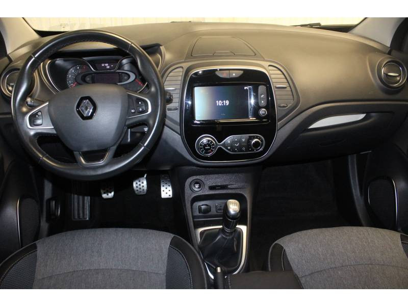 Photo 8 de l'offre de RENAULT Captur dCi 110 Energy Intens à 14990€ chez Francepronet Car Center