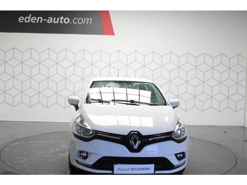 Photo 2 de l'offre de RENAULT Clio IV BUSINESS TCe 90 E6C à 10490€ chez Francepronet Car Center
