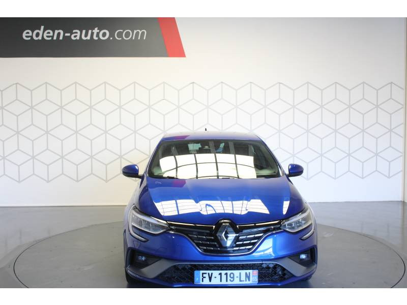 Photo 2 de l'offre de RENAULT Mégane IV BERLINE TCe 140 EDC FAP - 20 R.S. Line à 25990€ chez Francepronet Car Center