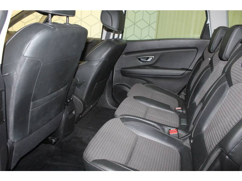 Photo 9 de l'offre de RENAULT Grand Scénic IV dCi 130 Energy Intens à 16490€ chez Francepronet Car Center