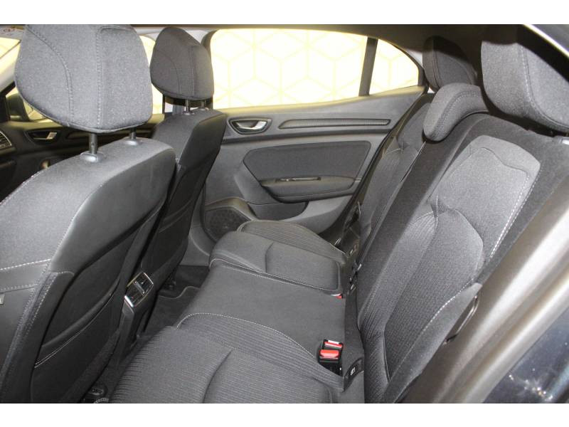 Photo 11 de l'offre de RENAULT Mégane IV BERLINE BUSINESS Blue dCi 115 à 15490€ chez Francepronet Car Center