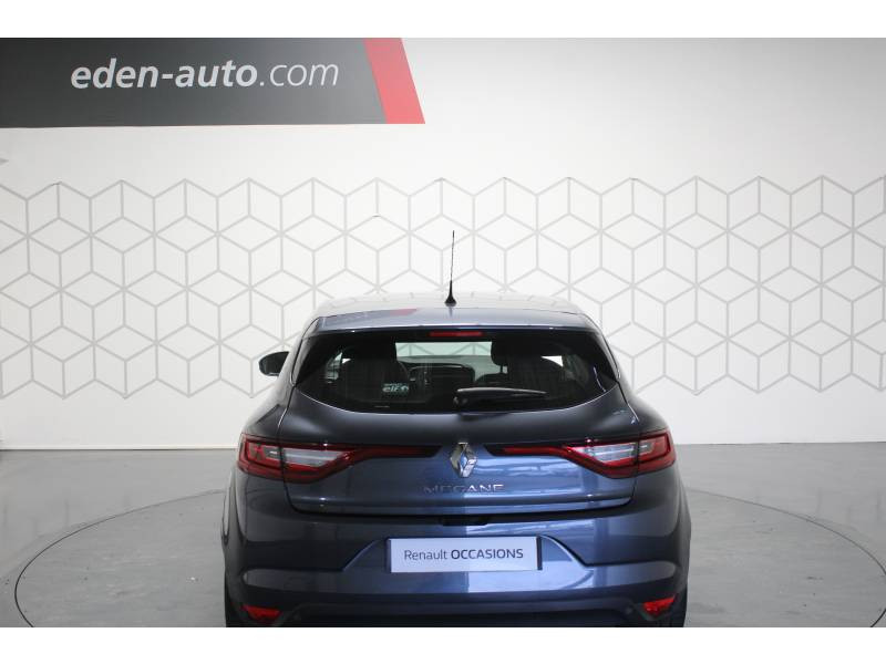 Photo 4 de l'offre de RENAULT Mégane IV BERLINE BUSINESS Blue dCi 115 à 15490€ chez Francepronet Car Center