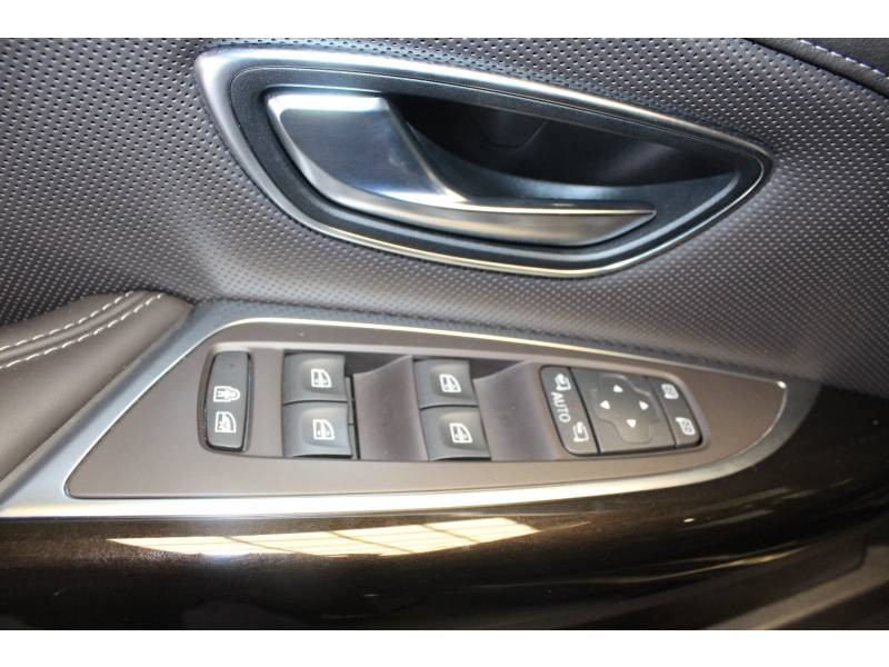 Photo 11 de l'offre de RENAULT Espace V Blue dCi 200 EDC Initiale Paris à 33990€ chez Francepronet Car Center