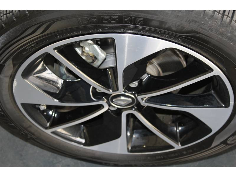 Photo 6 de l'offre de RENAULT Zoe Intens Charge Rapide Gamme 2017 à 11490€ chez Francepronet Car Center