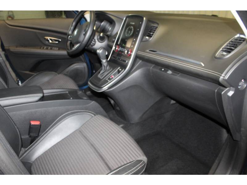 Photo 11 de l'offre de RENAULT Grand Scénic IV dCi 110 Energy EDC Intens à 17990€ chez Francepronet Car Center
