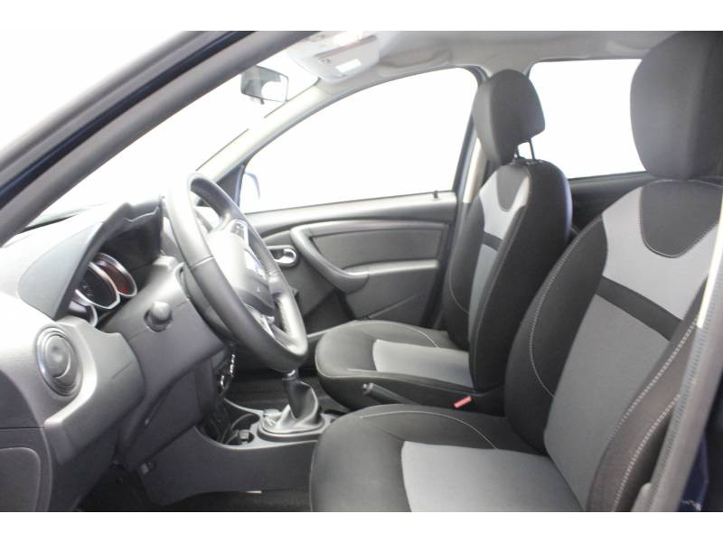 Photo 7 de l'offre de DACIA Duster dCi 110 EDC 4x2 Black Touch 2017 à 15490€ chez Francepronet Car Center