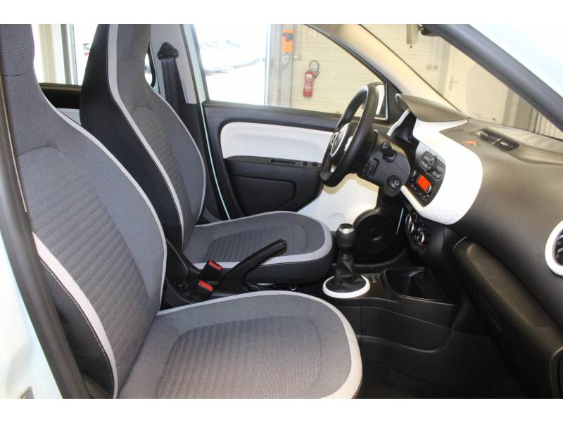 Photo 12 de l'offre de RENAULT Twingo III SCe 75 - 20 Zen à 11490€ chez Francepronet Car Center