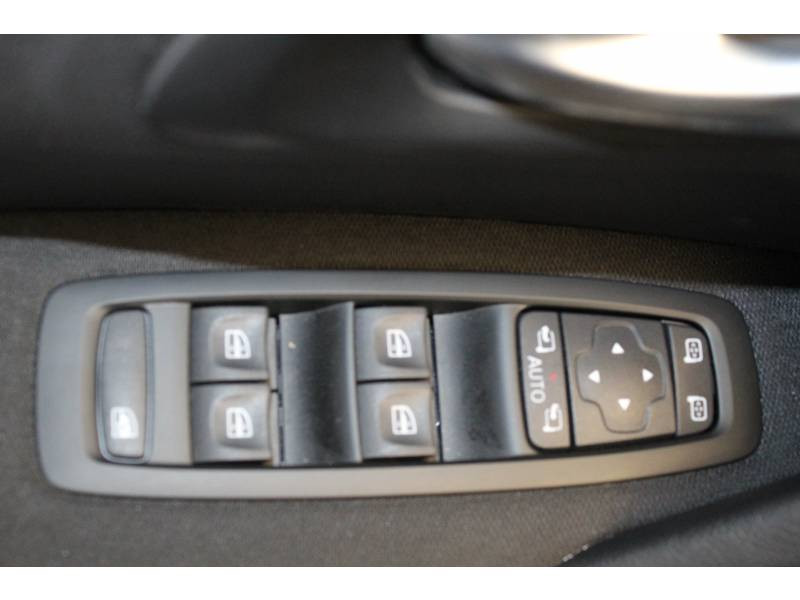 Photo 10 de l'offre de RENAULT Kadjar Blue dCi 115 Business à 21990€ chez Francepronet Car Center