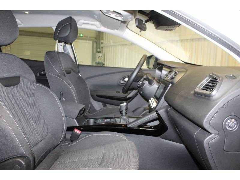 Photo 12 de l'offre de RENAULT Kadjar Blue dCi 115 Business à 21990€ chez Francepronet Car Center