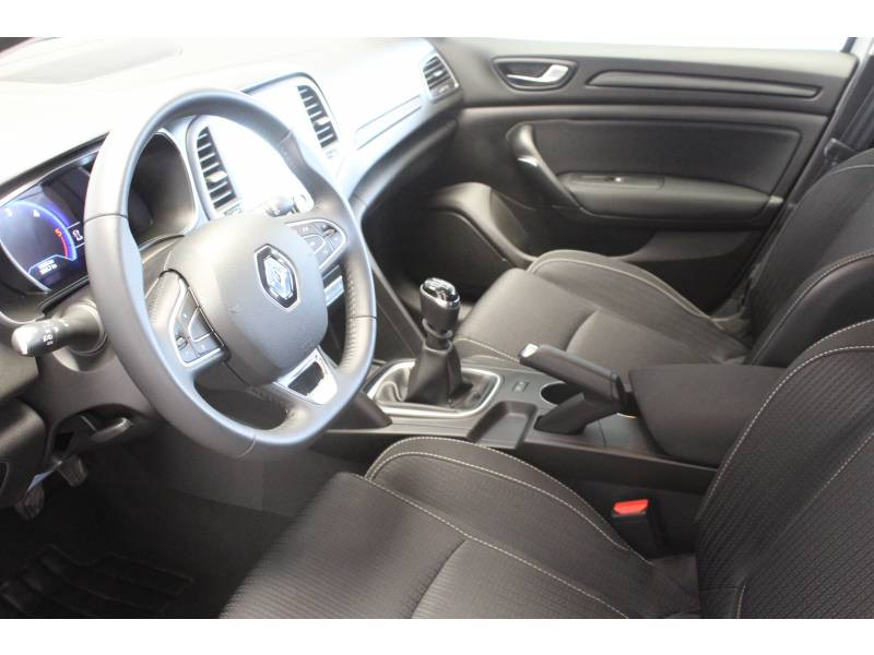 Photo 5 de l'offre de RENAULT Mégane IV ESTATE BUSINESS Blue dCi 115 à 15490€ chez Francepronet Car Center
