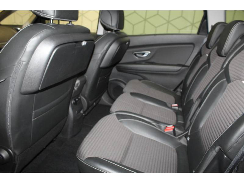 Photo 8 de l'offre de RENAULT Grand Scénic IV dCi 110 Energy EDC Intens à 17990€ chez Francepronet Car Center