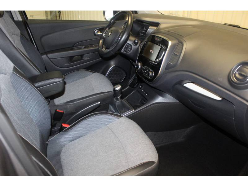 Photo 12 de l'offre de RENAULT Captur dCi 110 Energy Intens à 14990€ chez Francepronet Car Center