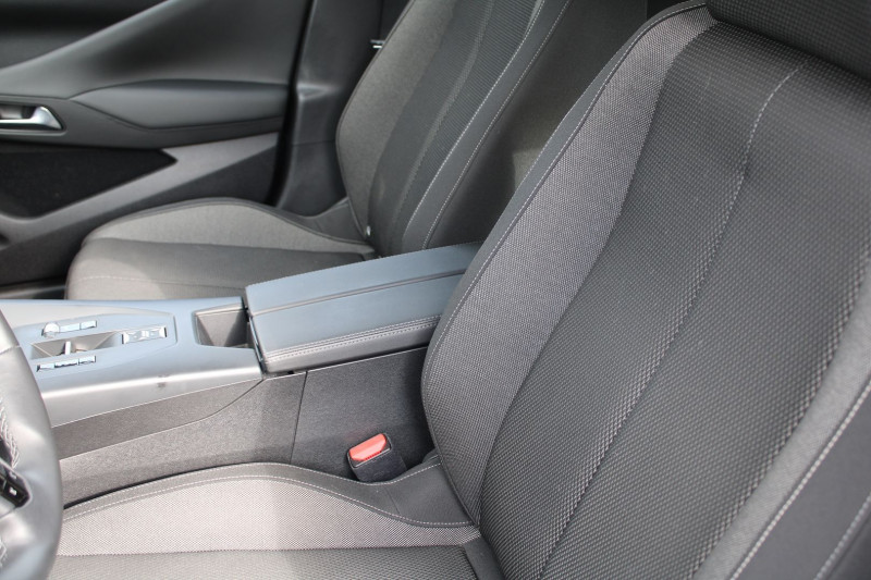 Photo 11 de l'offre de DS DS4 CROSSBACK III BASTILLE+ ESSENCE 130 CV EAT8 BOITE AUTO USB GPS SCREEN FULL LEDS RÃGULATEUR ESP à 23500€ chez Bougel transactions