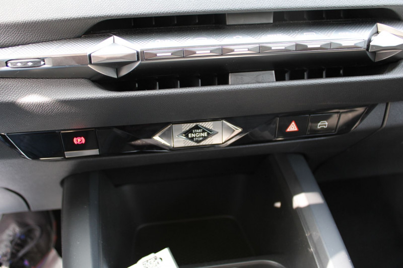 Photo 13 de l'offre de DS DS4 CROSSBACK III BASTILLE+ ESSENCE 130 CV EAT8 BOITE AUTO USB GPS SCREEN FULL LEDS RÃGULATEUR ESP à 23500€ chez Bougel transactions