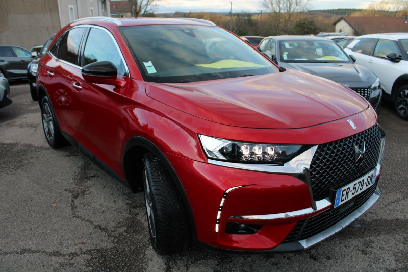 Ds DS 7 CROSSBACK SO CHIC 1L5 BLUEHDI 130 BOITE 6V CAMÃRA GPS MÃDIA USB FULL LEDS DIAMANTS  JA 19 Diesel ROUGE ELIXIR Occasion à vendre