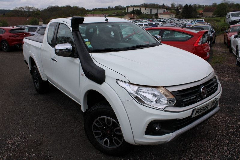 Fiat FULLBACK 2L4 JTD 180 CV SUPER CAB ADVENTURE "4X4" ATTELAGE RIDEAU CAMÃRA TVA=20825 E HT Diesel BLANC ALPIN Occasion à vendre