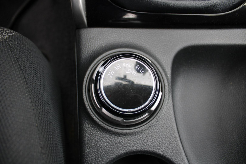 Photo 16 de l'offre de FIAT FULLBACK 2L4 JTD 180 CV SUPER CAB ADVENTURE "4X4" ATTELAGE RIDEAU CAMÃRA TVA=20825 E HT à 24500€ chez Bougel transactions