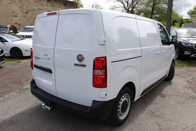 Photo 2 de l'offre de FIAT SCUDO 4 L2 AFFAIRE 2L HDI 145 CV WEBASTO ATTELAGE CAMÃRA BOITE AUTO EAT-8 TVA=23250 E HT à 27900€ chez Bougel transactions